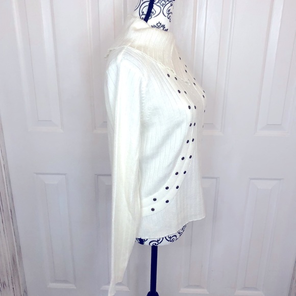 Carol rose cream studded detail folded over collar detail pullover sweater - Picture 4 of 6